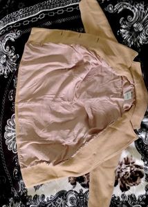 Unisex Elegant Tan Trench Coat