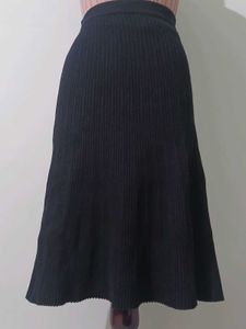 Black Ribbed Midi Skirt