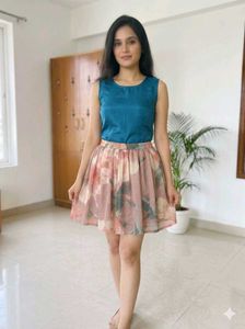 Flowy Floral Mini Skirt