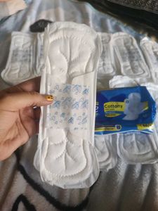 Combo Of Sanitary Pads