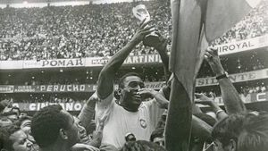 Pele 1970 his 3rd win FifaWorldCup football jersey