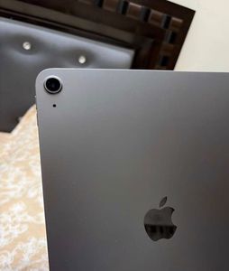 Apple iPad Air 4th Gen (256GB)