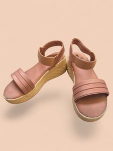 Stylish Pink Wedge Sandals for girls