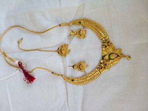 Exquisite Gold Peacock Necklace Set