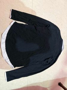 trendy top