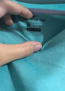 Nike Teal T-Shirt