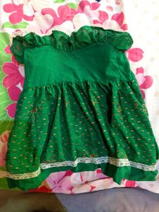 set of 10 kids clothes (2-4 years)