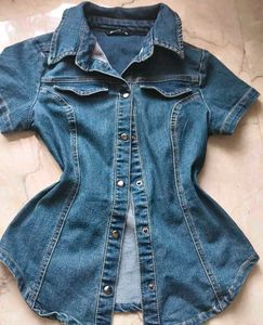 Stylish Denim Short Sleeve Button-Up Top