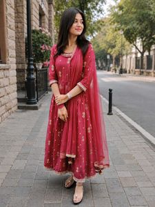 Elegant Pink Kurta Set with Dupatta