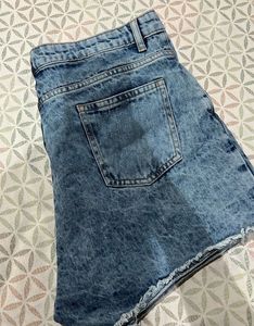 Globus Acid Wash Denim Shorts