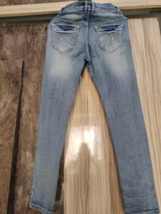 Stylish Light Wash Denim Jeans