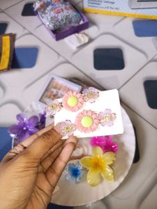 Cute Hair Accessories &amp; Nail Set