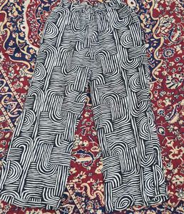 2set of pants Black Leaf Print and Geometric pant
