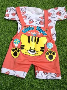 Beautiful New Dungaree Set For 6-9 month Old