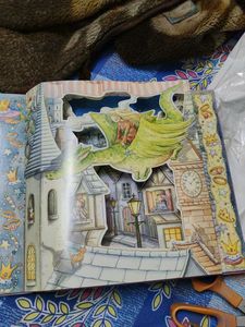 Princess and the jewels 3D window pop up book