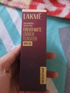 Lakme Forever Matte Foundation