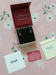Heart Shaped Pink Stone Earrings