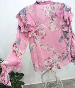 Chic Pink Floral Ruffle Blouse