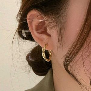 Chic Twisted Hoop Earrings