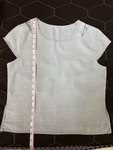 Light Grey Cut-Out Sleeve Top
