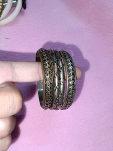 Set of 8 Indian Bangles