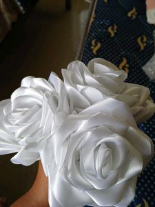 Satin Flower Bouquet |6 pieces |red Roses