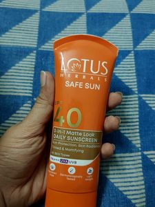 Lotus Herbals Safe Sun Daily Sunscreen SPF 40