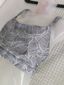 Gap Leaf Print Sports Bra