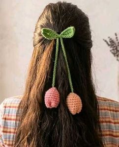 Handmade Crochet Hair Clilip.                  1