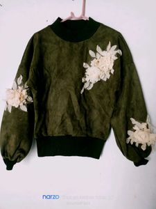 Floral Applique Pullover