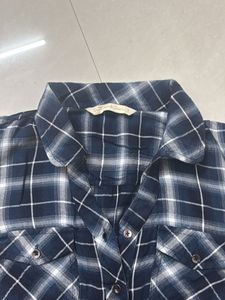 Women’s  Blue Plaid Short Sleeve Shirt
