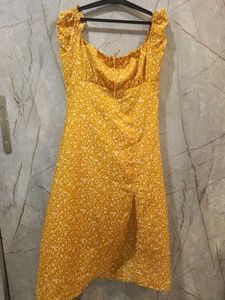 Yellow Floral Print Midi Dress (size-M)