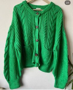 Green chunky Knit Cardigan