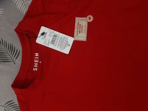 Red Crop T-Shirt
