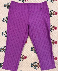 Nike Capri Leggings