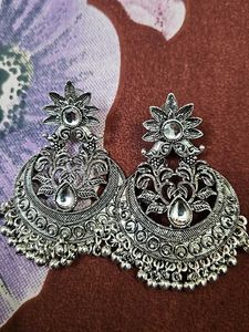 Oxidized Earing Set