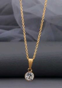 Elegant Solitaire Pendant Necklace