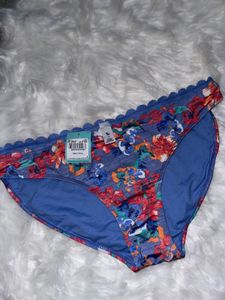 Brief