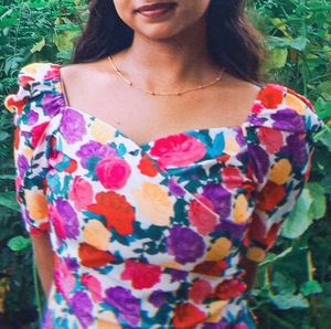 Vibrant Floral Print Puff Sleeve Top