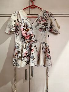 Floral Wrap Peplum Top S size