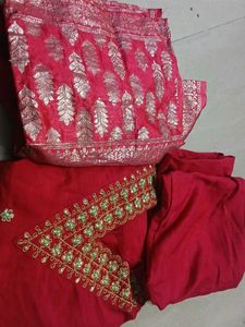 Red Kurta Set with Intricate Embroidery