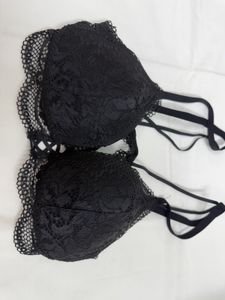 LA SENZA push-up Black Lace Bralette