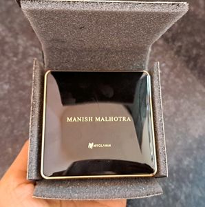 Manish Malhotra Eyeshadow Palette