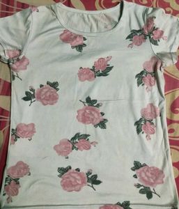 white cute top✨