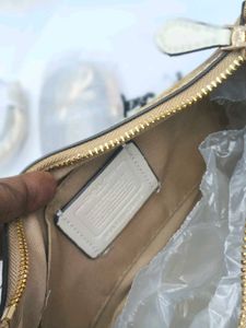 Coach Teri White folding box 🎁