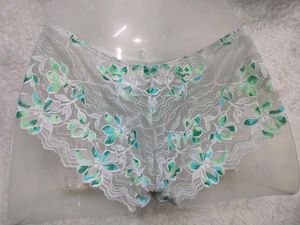 Elegant Floral🖤 Lace Thong Panties