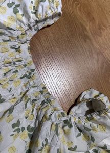 Floral Puff Sleeve Top