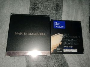 Manish Malhotra &amp; Blue Heaven Compact Powder Combo