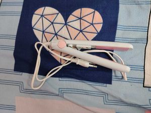 Mini Hair Straightener
