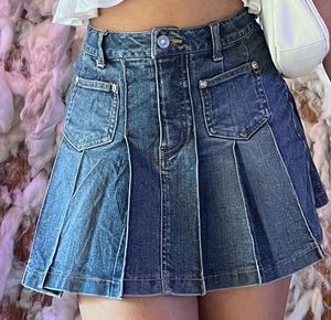 Chic Pleated Denim Mini Skirt